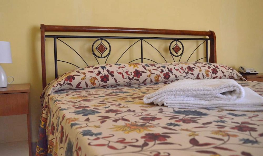 Hotel Scalea 8/16