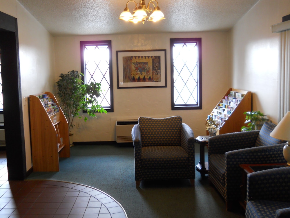 Value Inn Milwaukee South 7/47