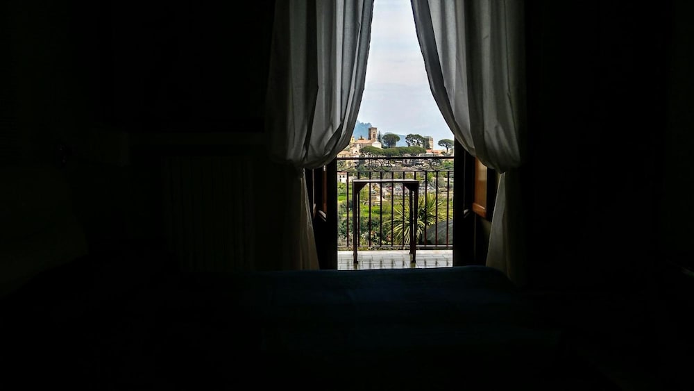 Ravello View 9/31