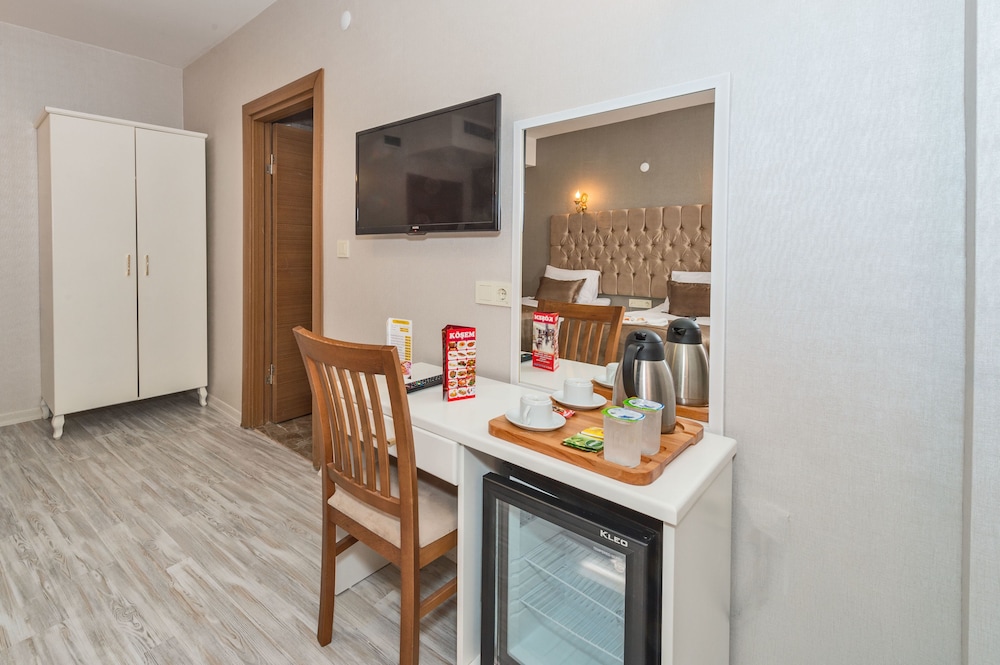 Grand Pamir Hotel 42/50