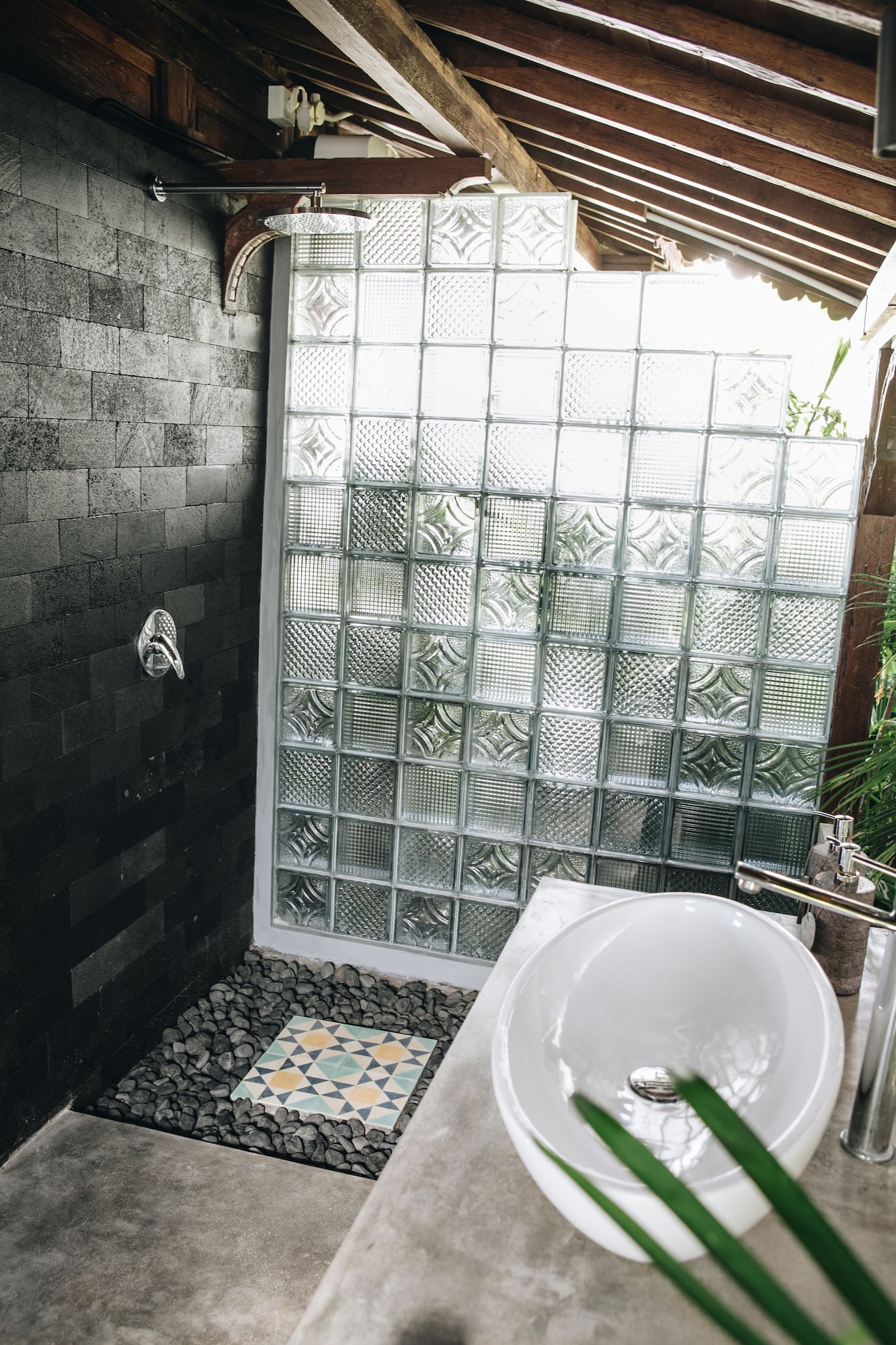 فيلا رومانسية بسرير كينج، White Tortoise Eco Villas 10/10