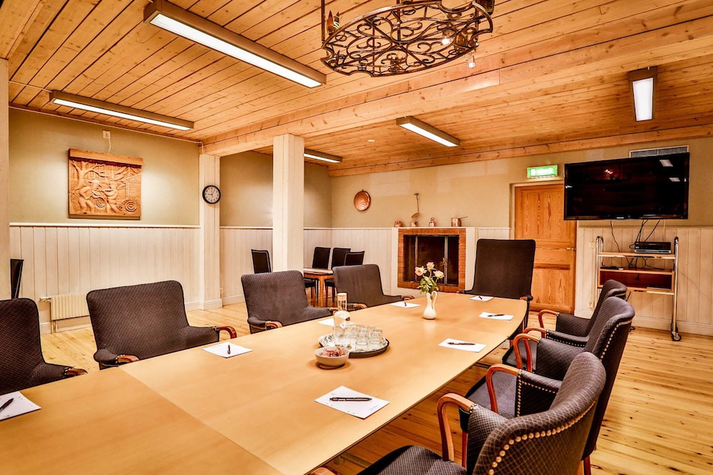 Hotell Jarvsobaden 38/50