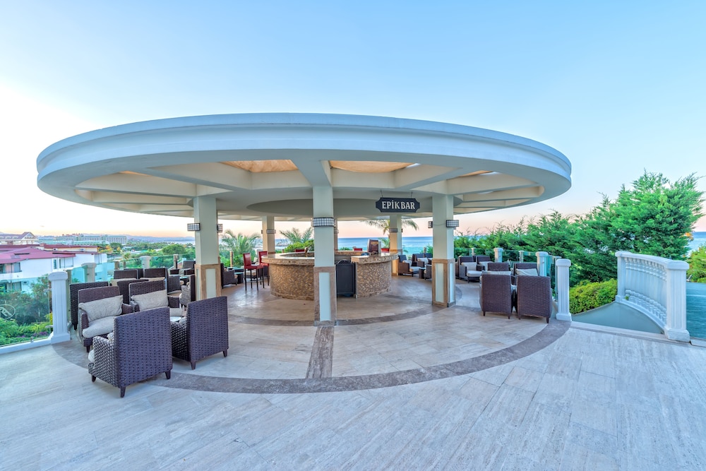 Royal Atlantis Resort Spa 7/69