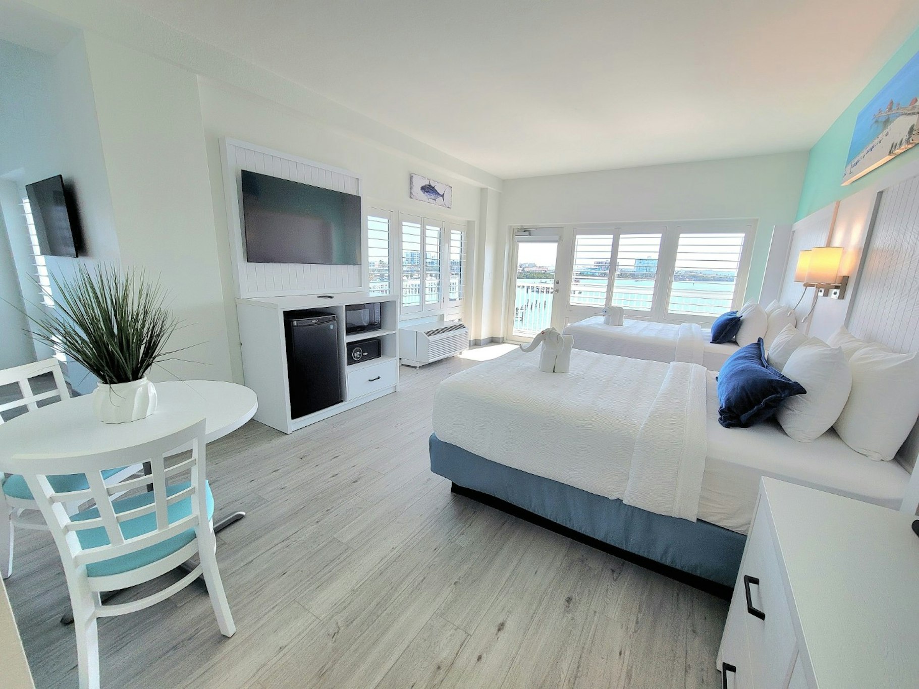 ChartHouse Clearwater Beach Marina Hotel 34/67