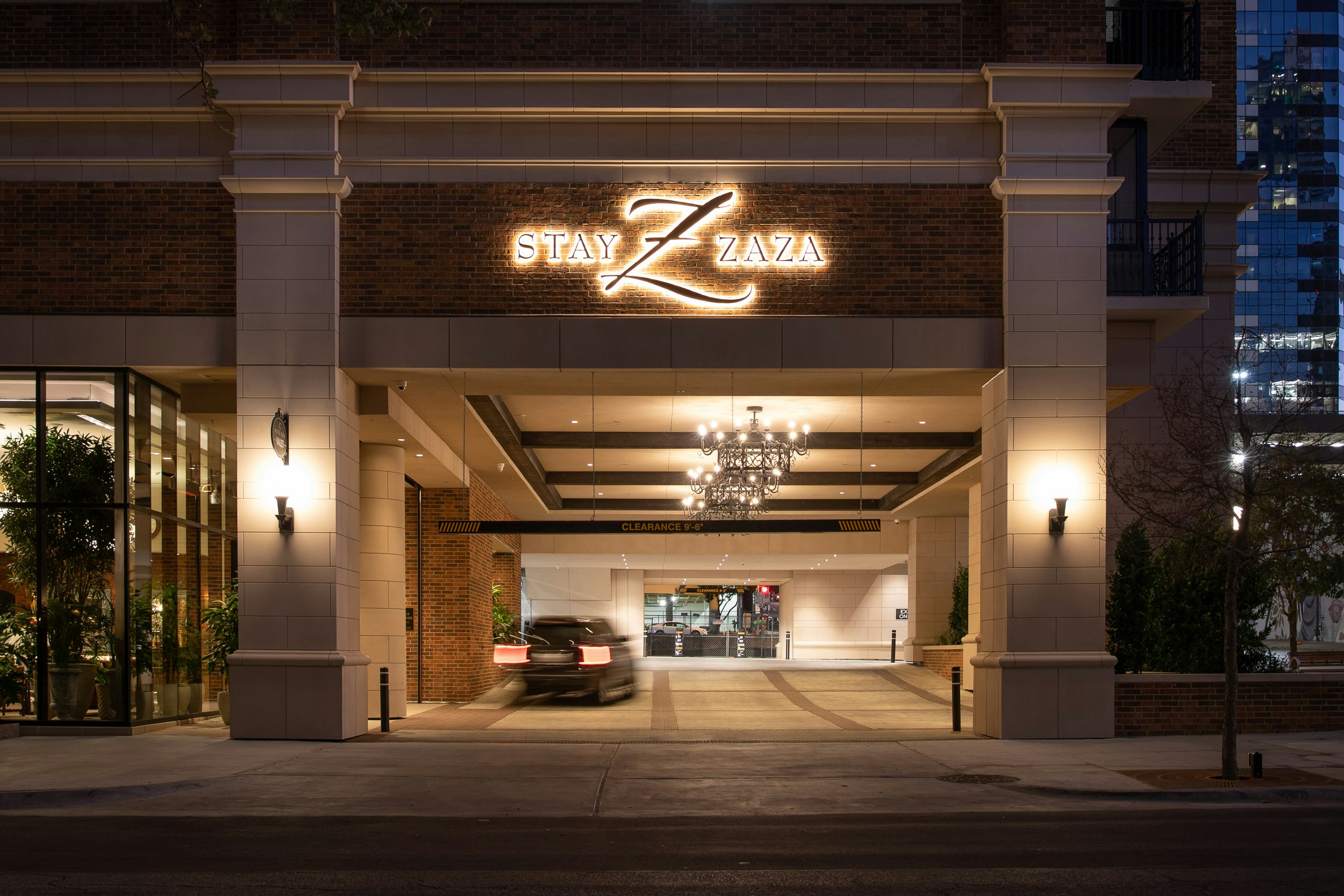 Hotel Zaza Austin 8/76