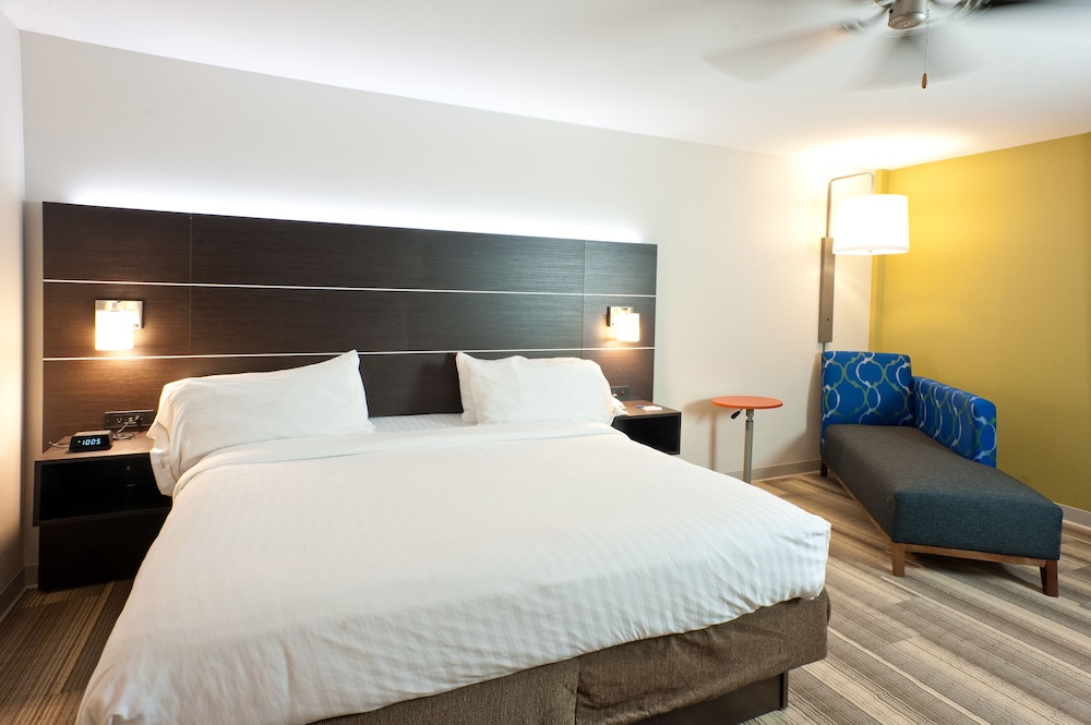 Holiday Inn Express Hotel Suites Scott Lafayette West 16/50