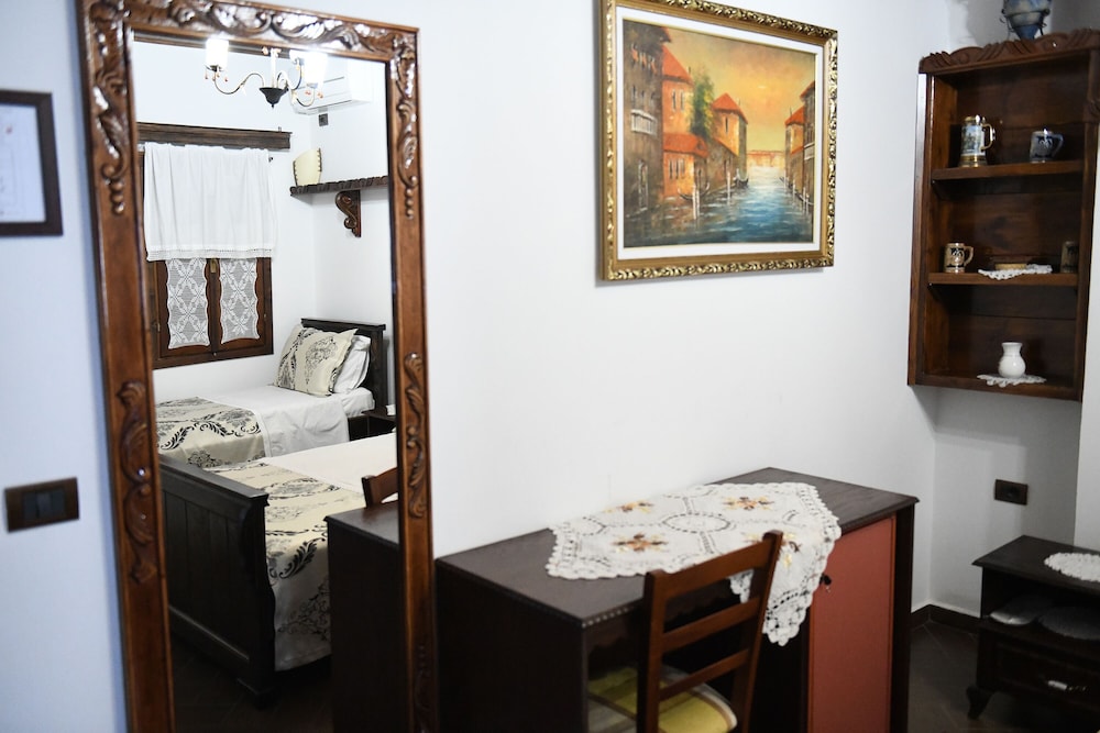 Hotel Kaceli 44/76