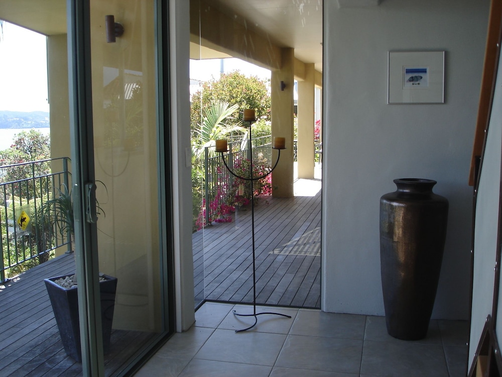 Allegra House 29/66