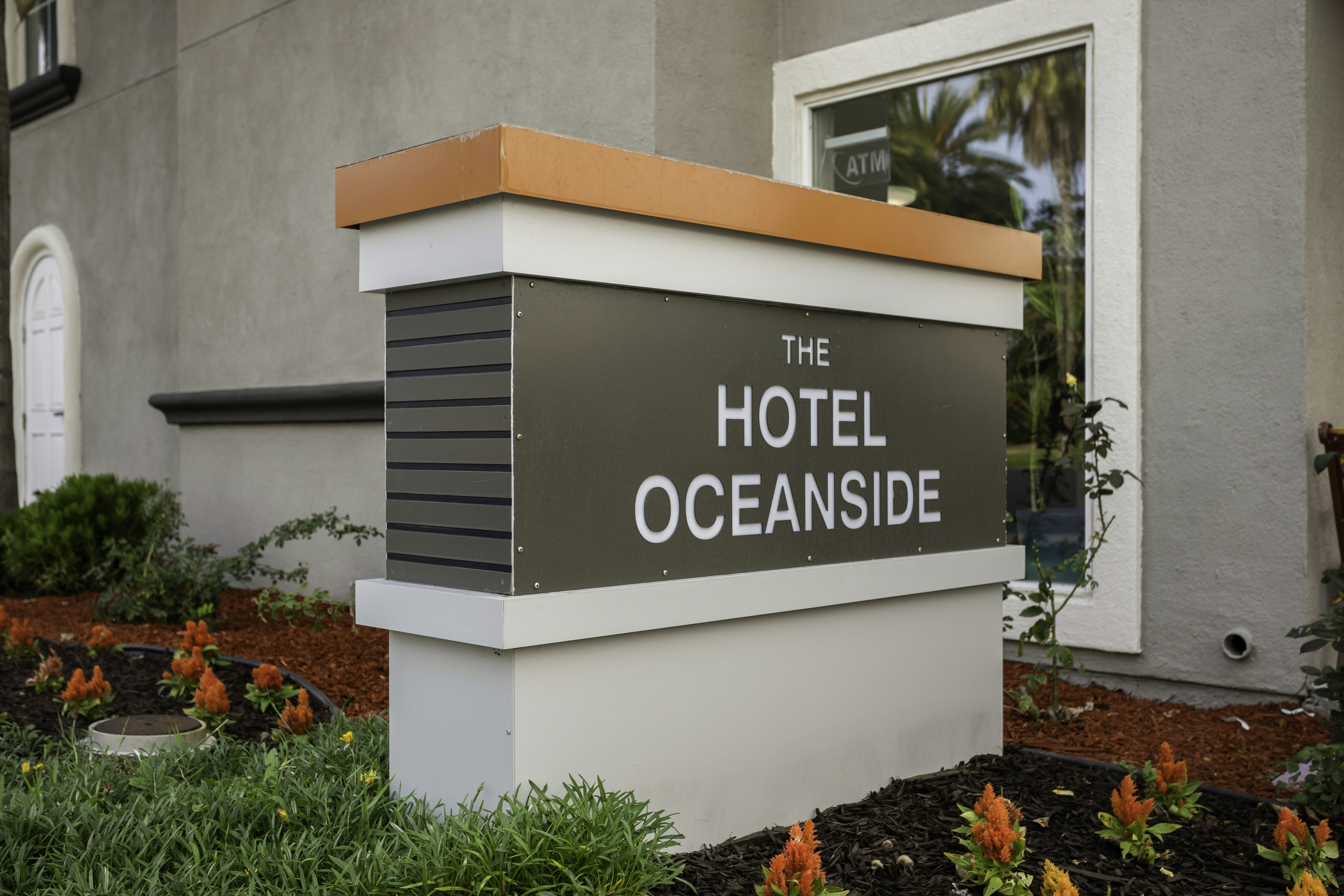 The Hotel Oceanside 4/7