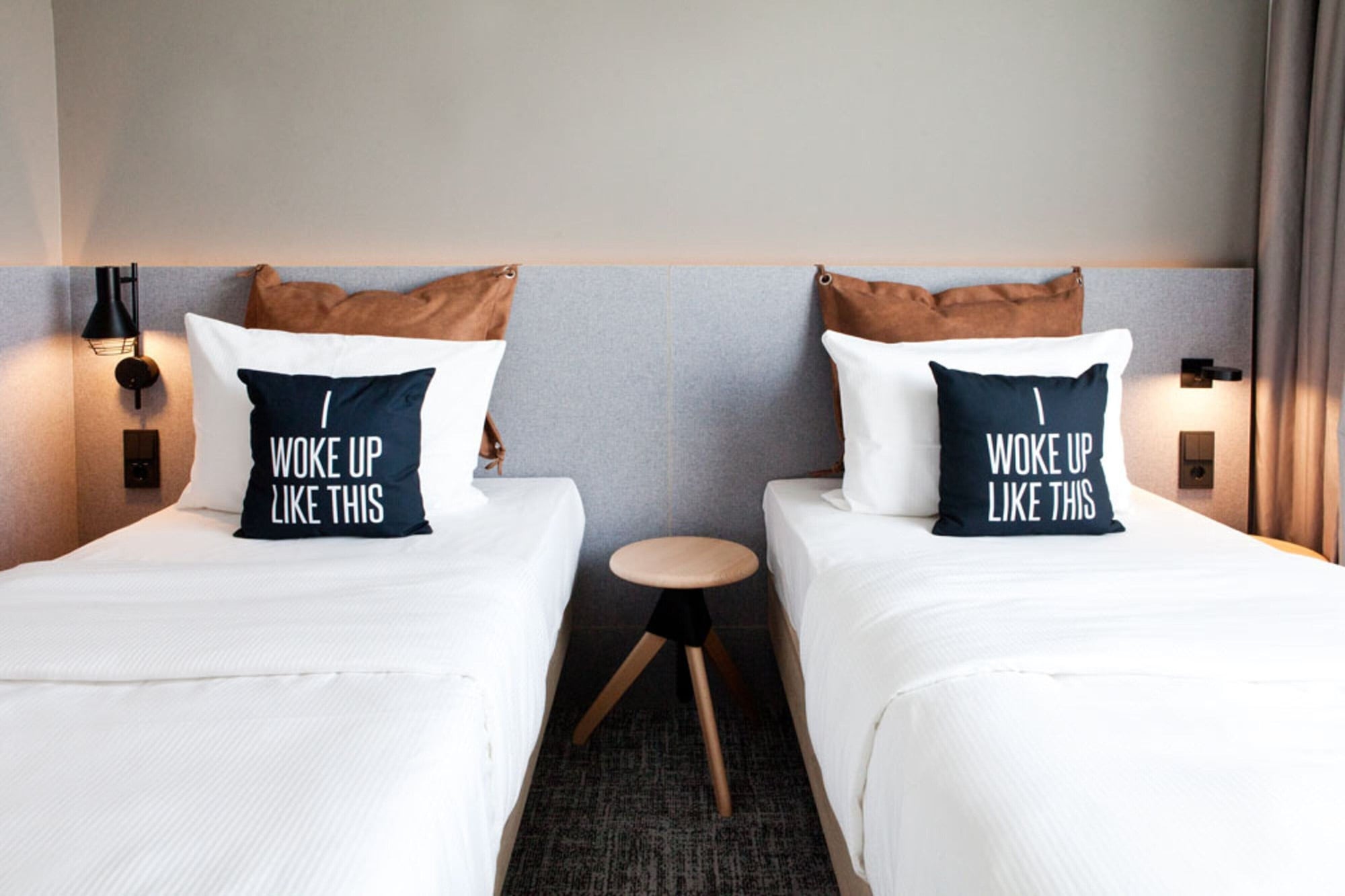 Moxy, Twin Beds
