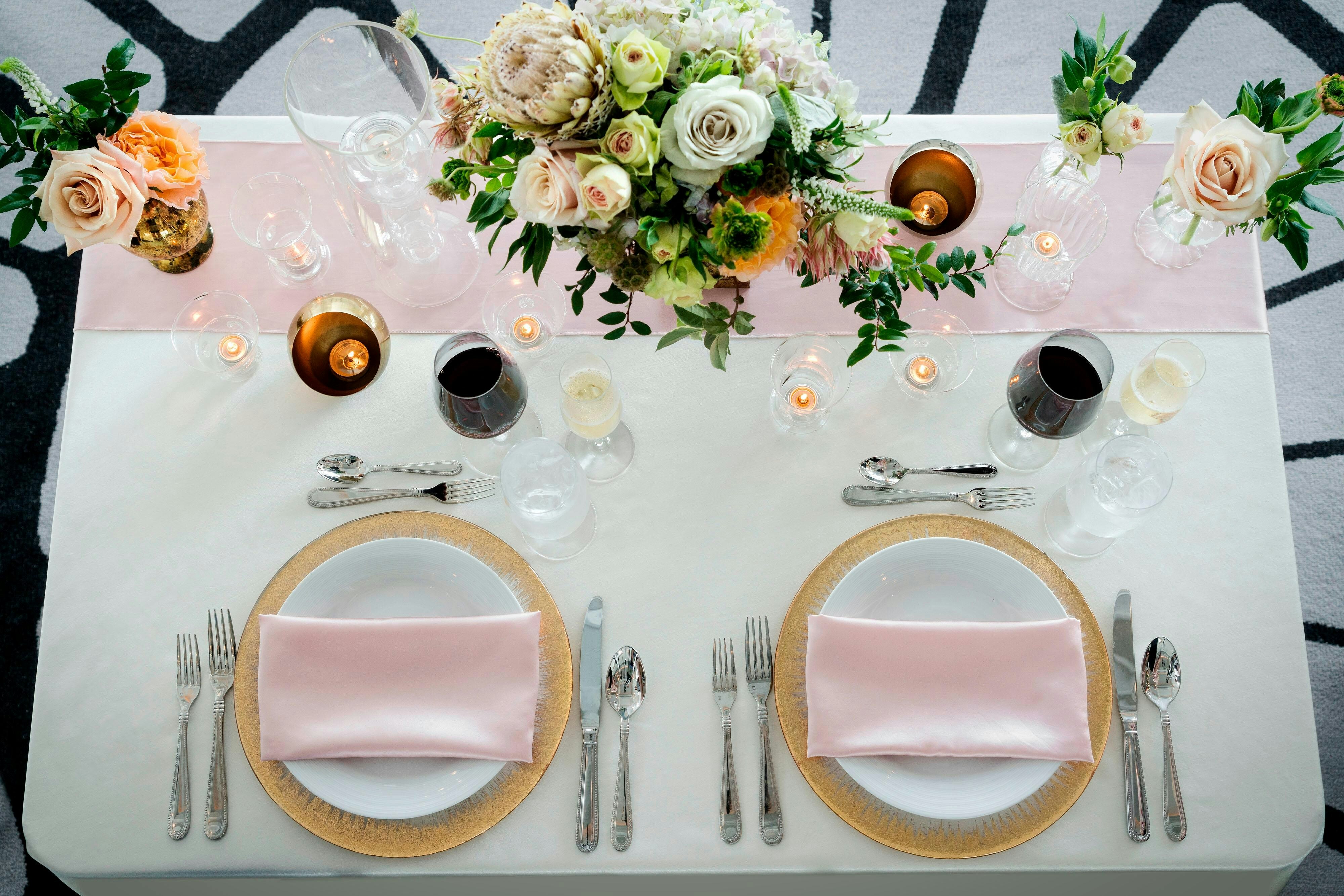 PERRY LANE HOTEL, A LUXURY COLLECTION HOTEL, SAVANNAH 40/60