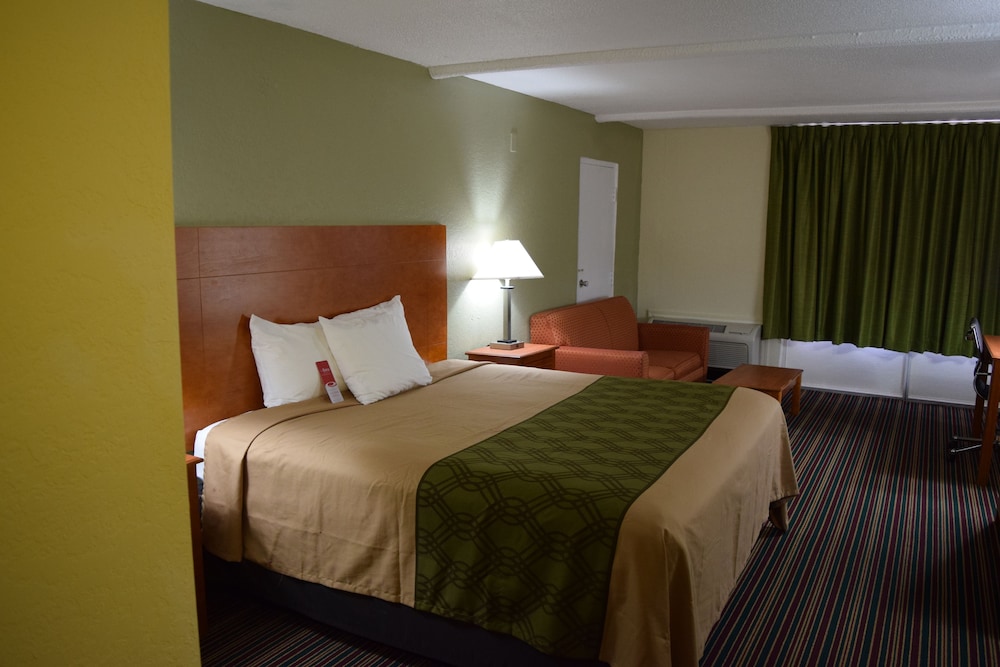Rodeway Inn Stone Mountain 15/64