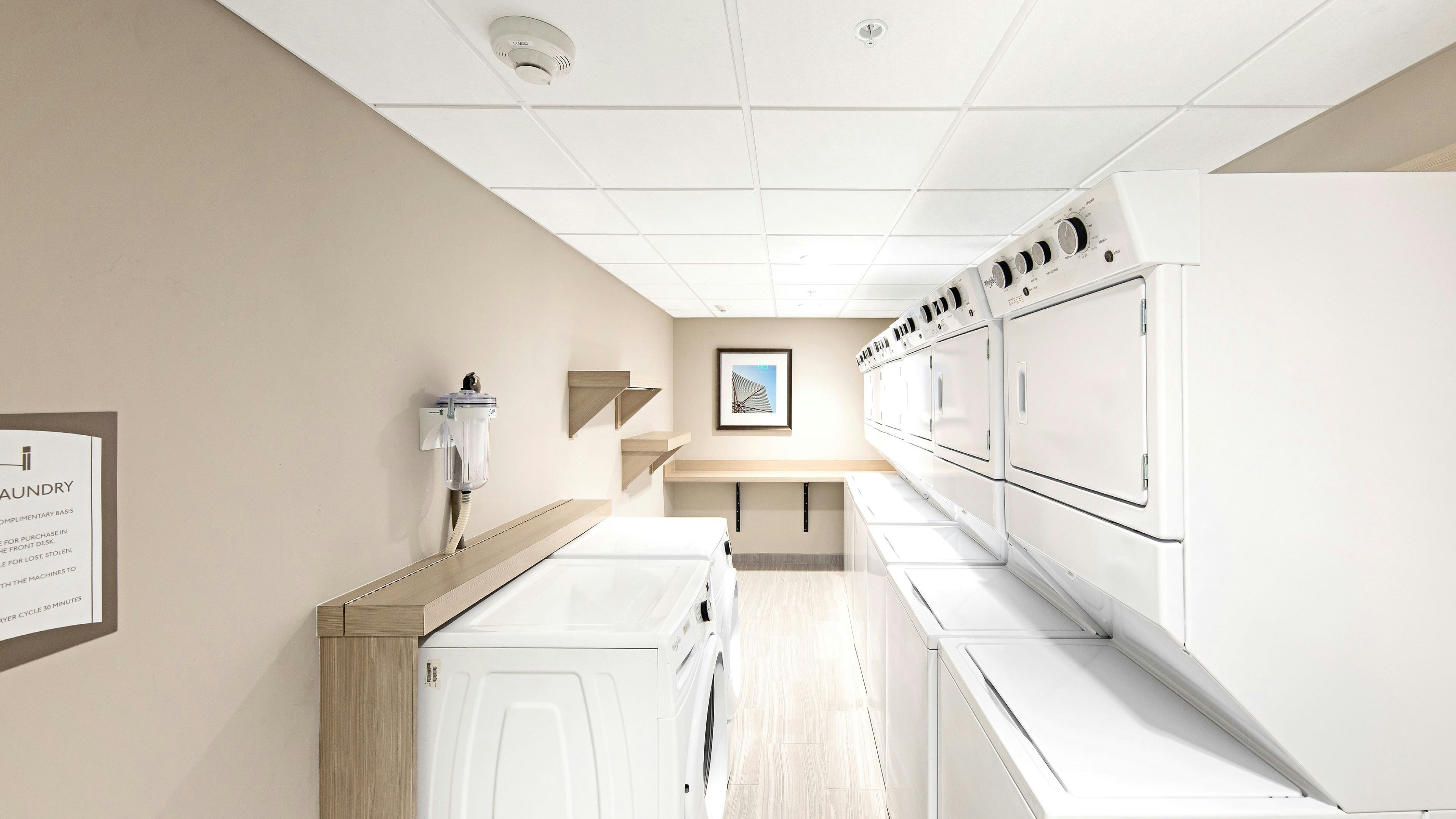Staybridge Suites Naples Marco Island 28/75