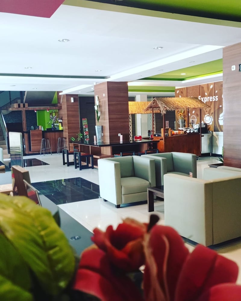 Hotel Candi Indah - Akpol Semarang 31/49