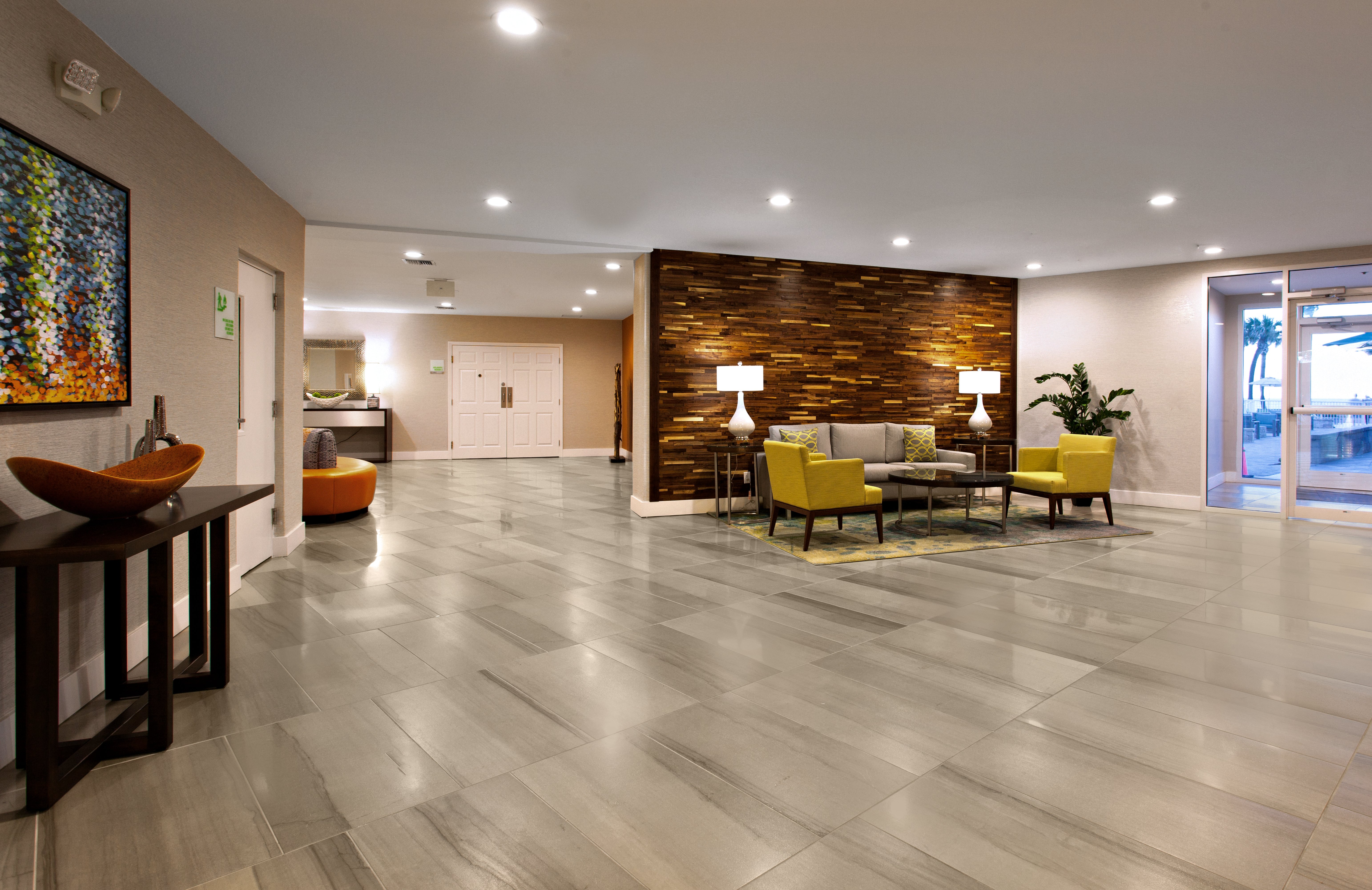 Holiday Inn Hotel And Suites Daytona Beach On the Ocean 9/50