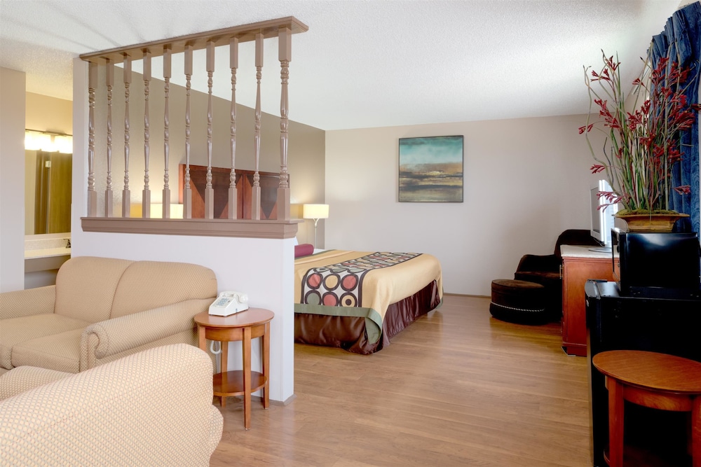 Super 8 by Wyndham Nampa 21/26