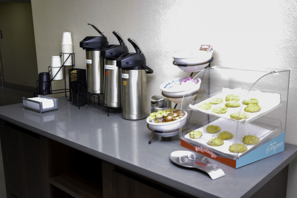 Country Inn Suites By Radisson North Little Rock 26/30
