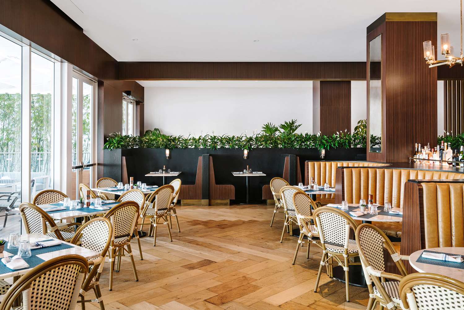 NAUTILUS SONESTA MIAMI BEACH 34/46