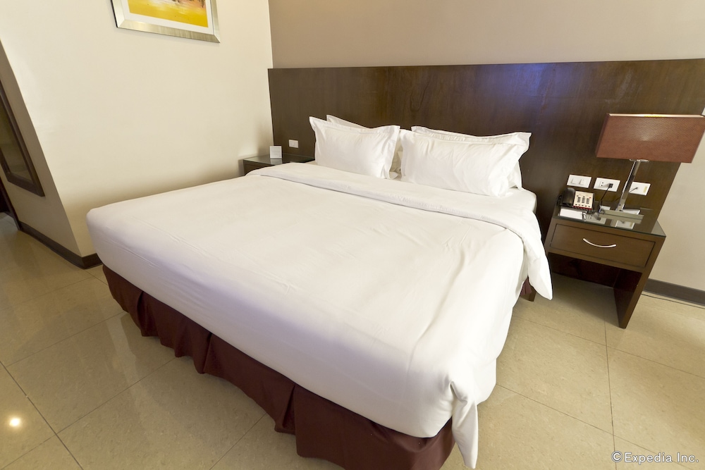 Mandarin Plaza Hotel 20/53