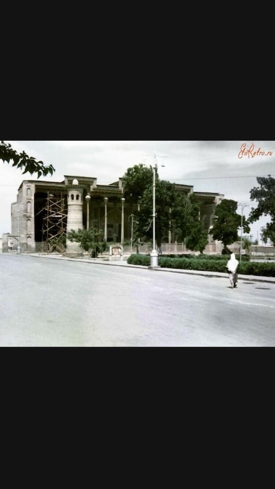 Hotel Old Bukhara 3/50