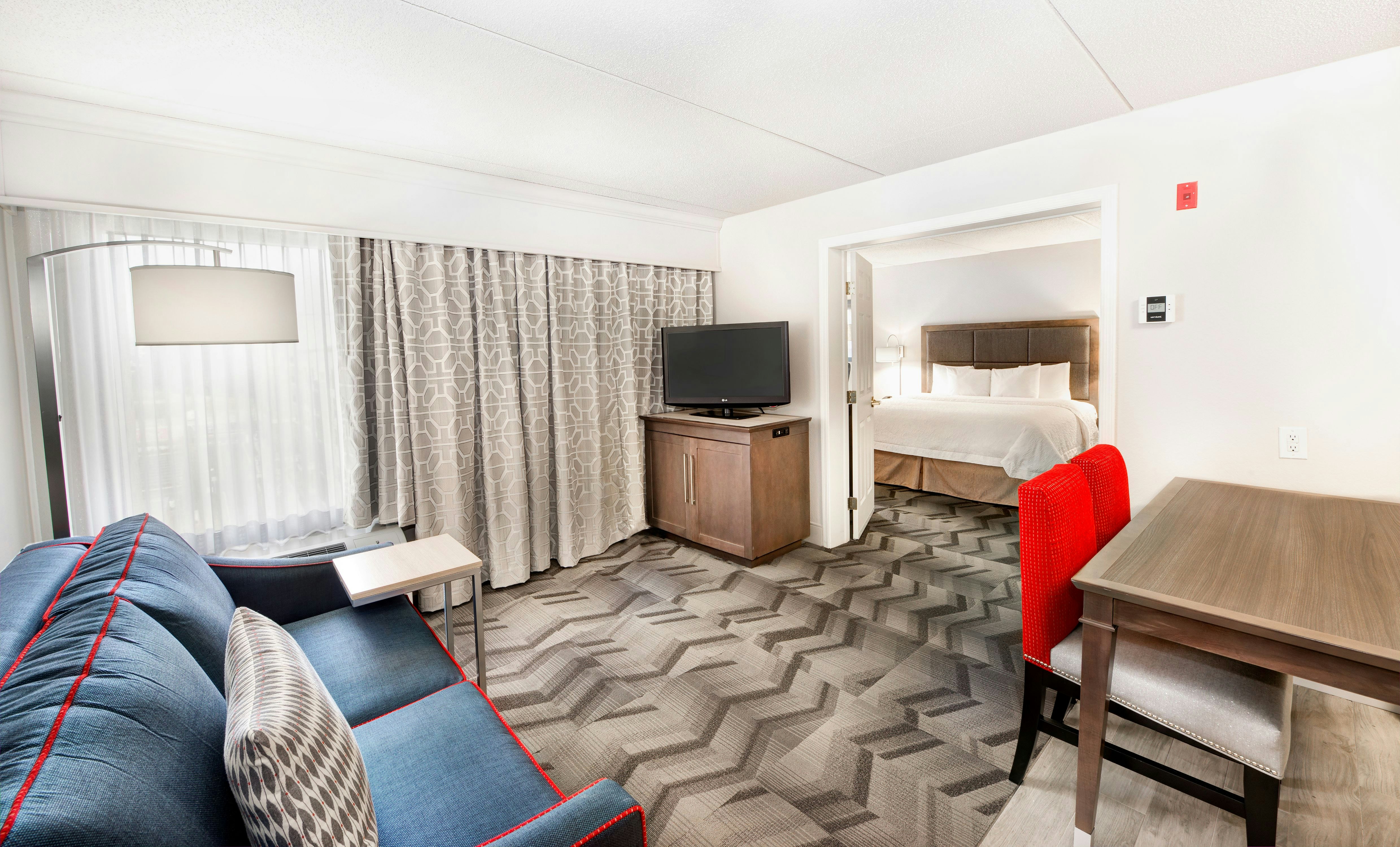 Hampton Inn And Suites Atlanta Galleria 57/67