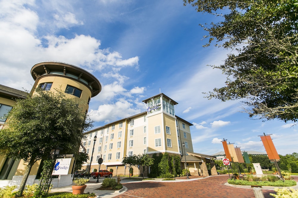 Hotel Indigo Jacksonville Deerwood Park 10/77