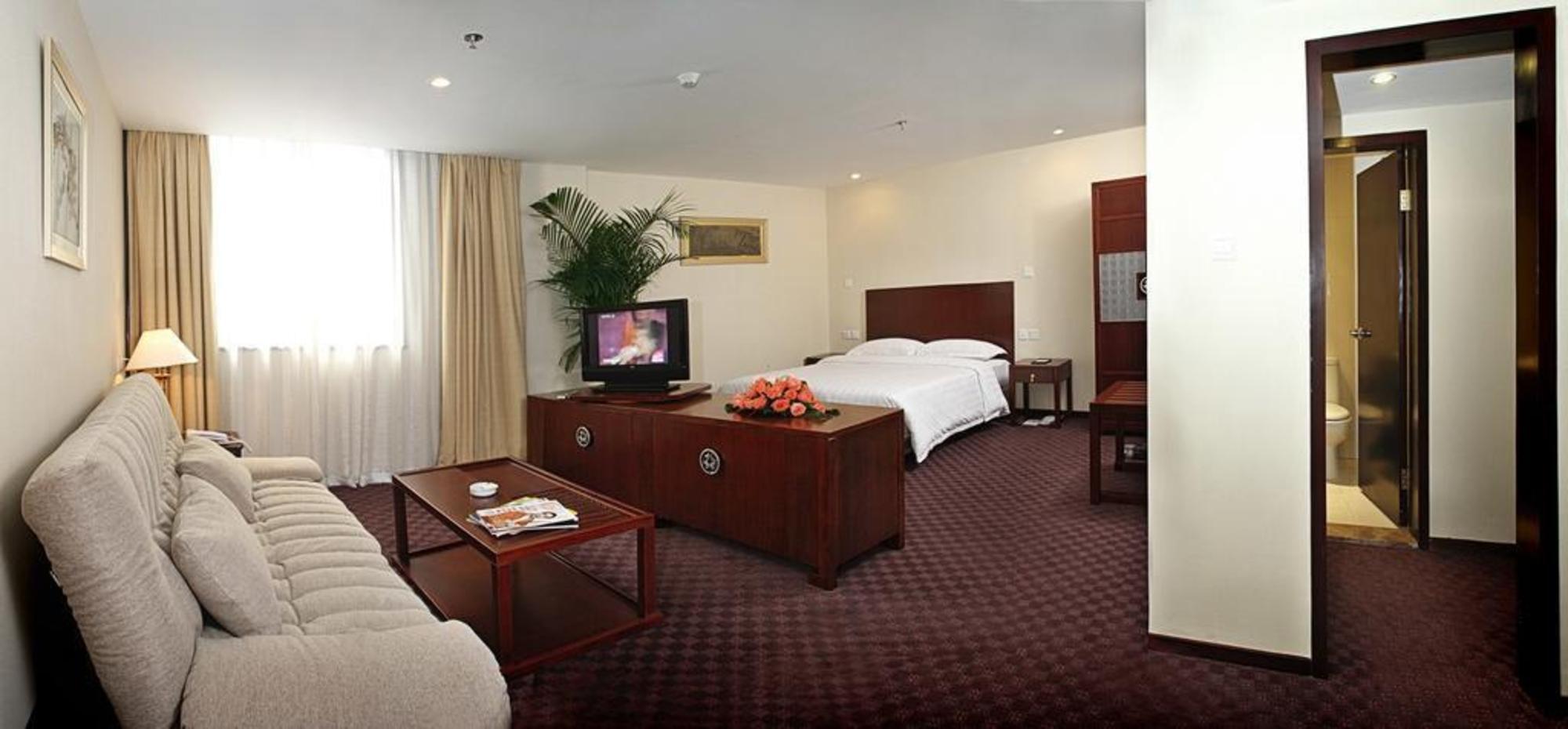 Standard, Twin Beds