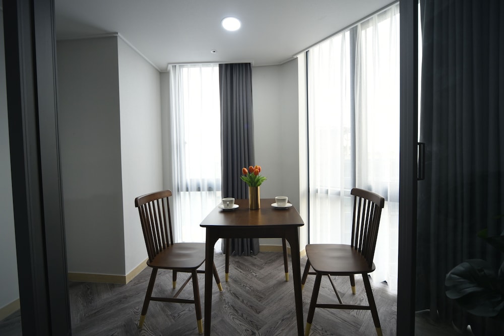 Haeundae Central Hotel 26/32