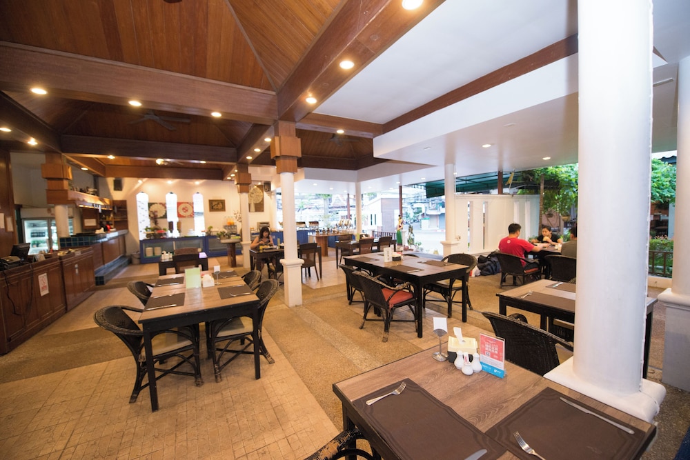 The Viridian Resort 50/62
