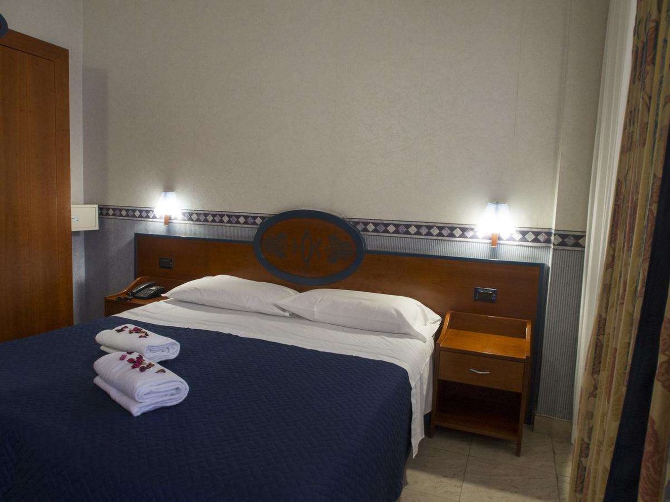 Hotel Kroma 3/30