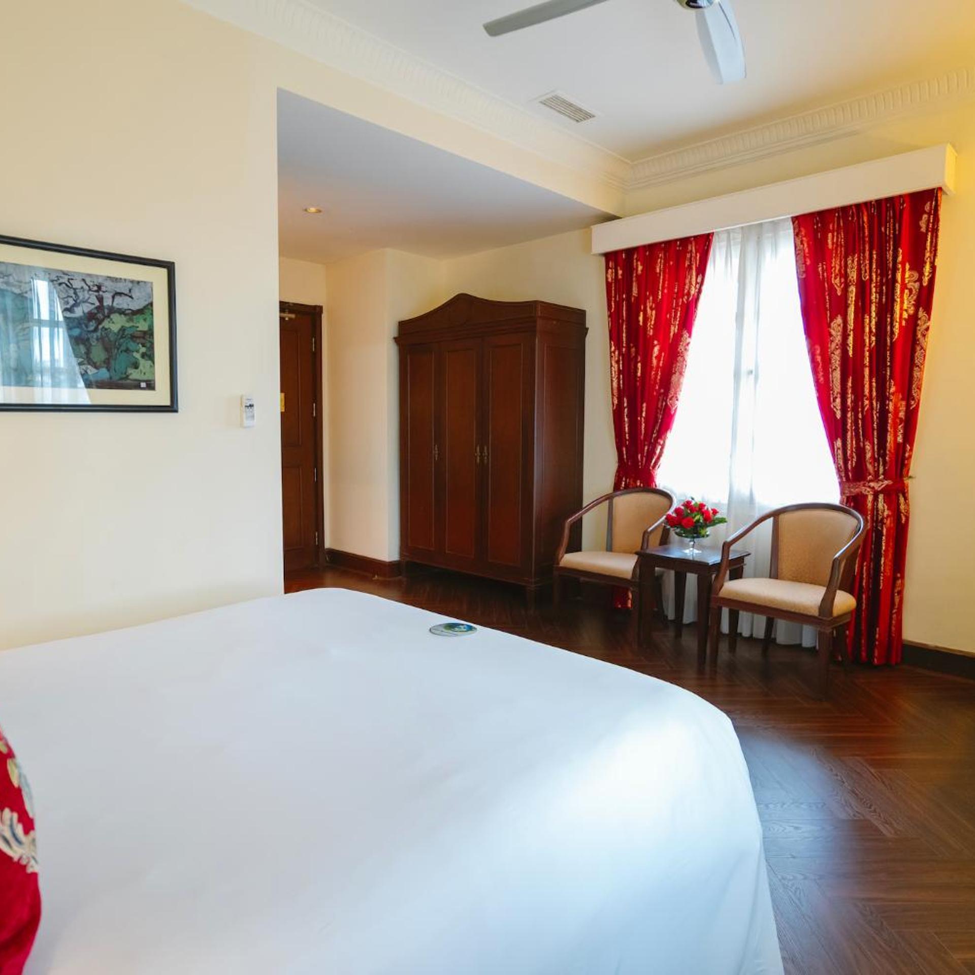 Superior, Double or Twin Bed