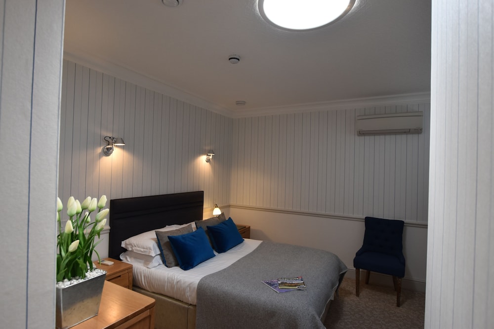 Executive, King Bed, No Sea View