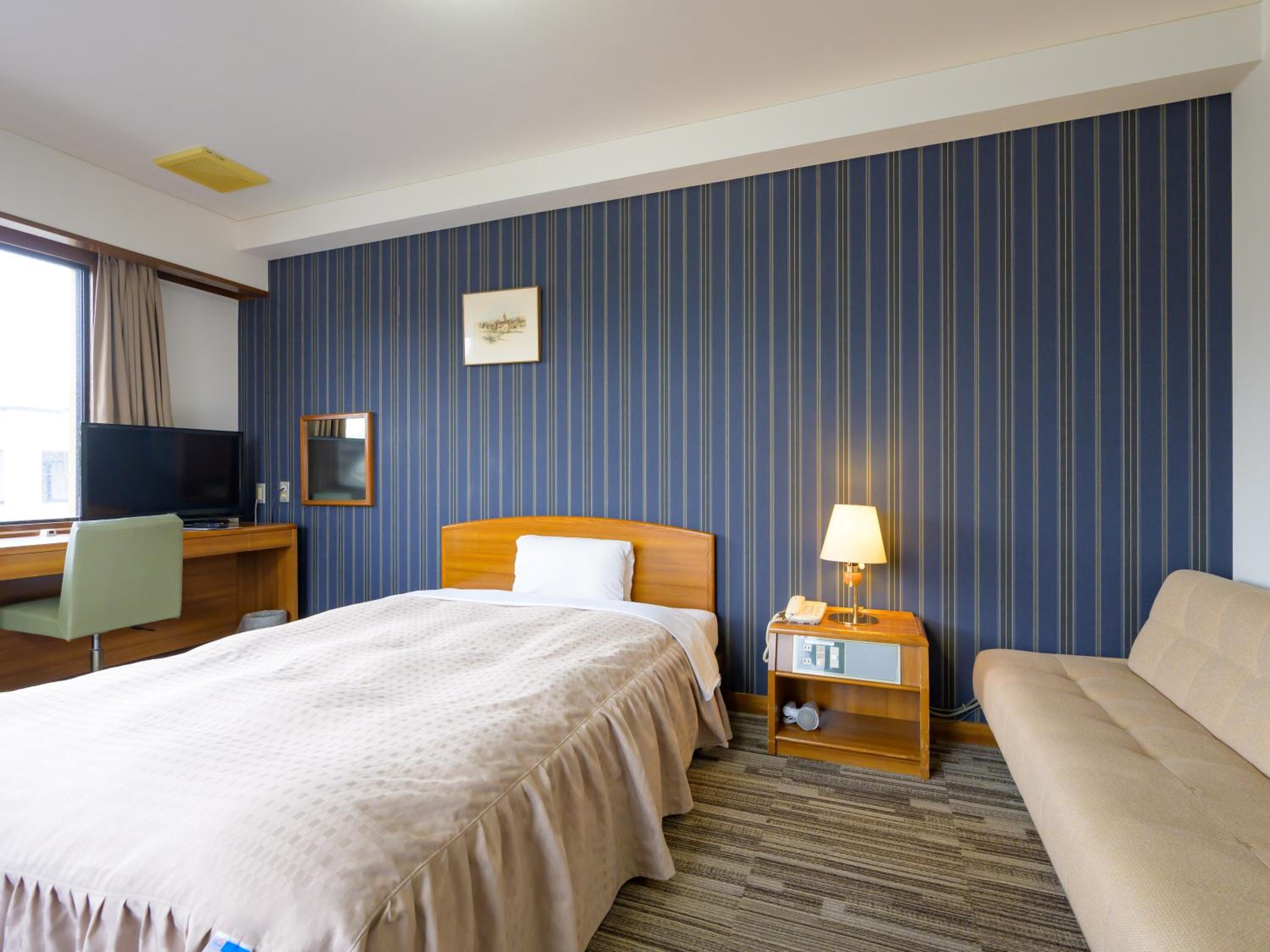 Hisai Green Hotel 12/58