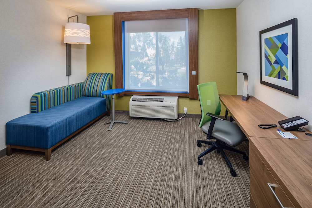 Holiday Inn Express And Suites Modesto Salida 21/31