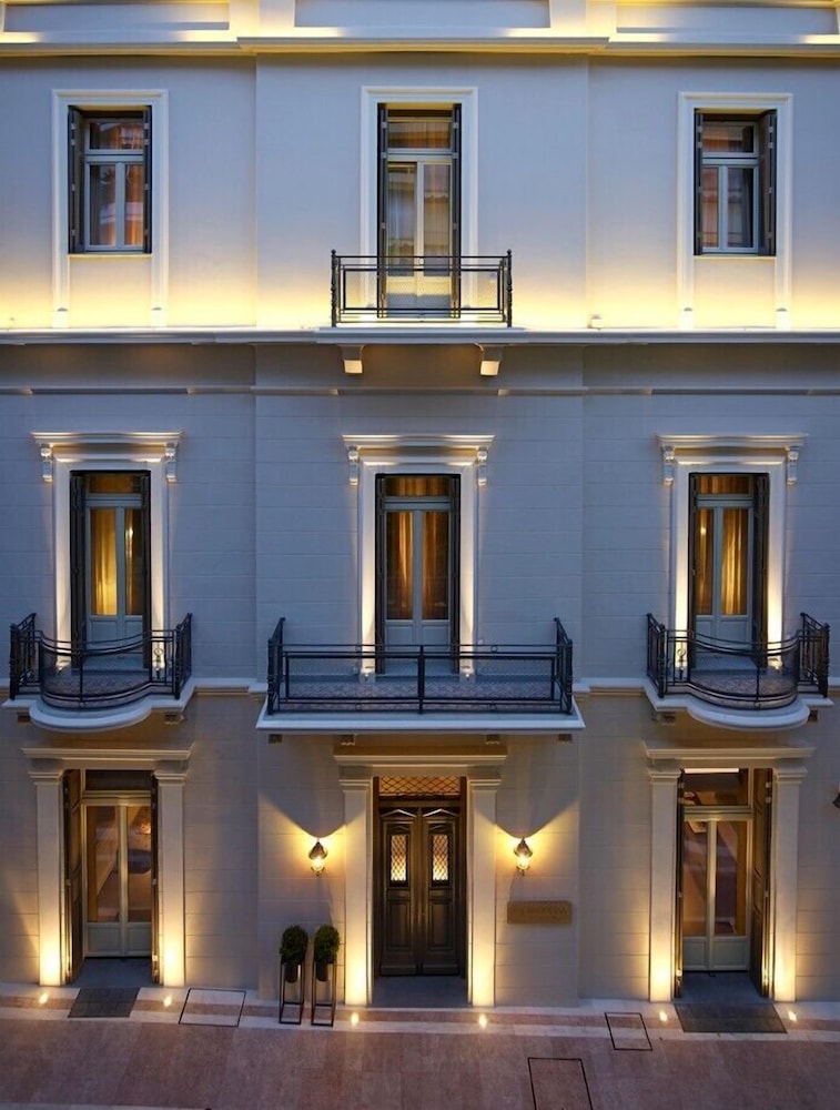 MARPESSA SMART LUXURY HOTEL 3/74