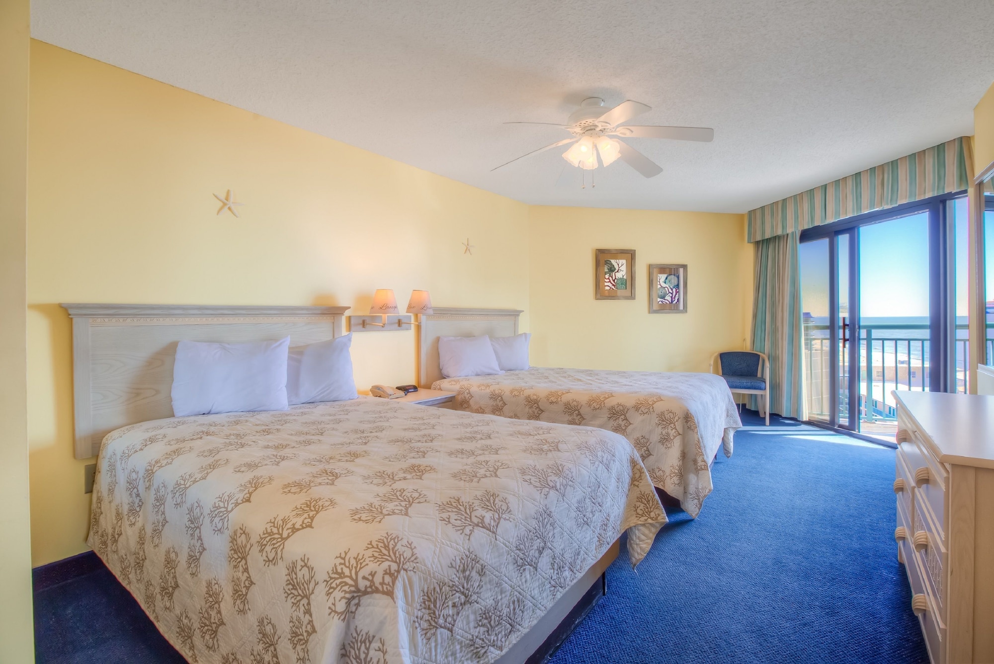 3 BEDROOMS, SUITE, OCEAN VIEW, LIVING AREA, KITCHEN