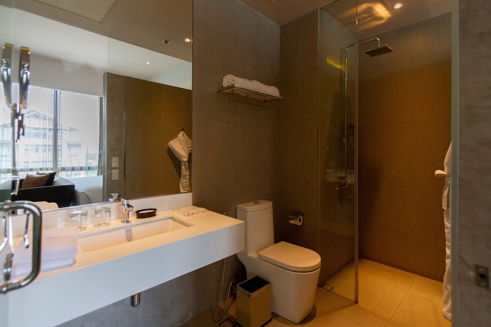 Privato Quezon City 19/46