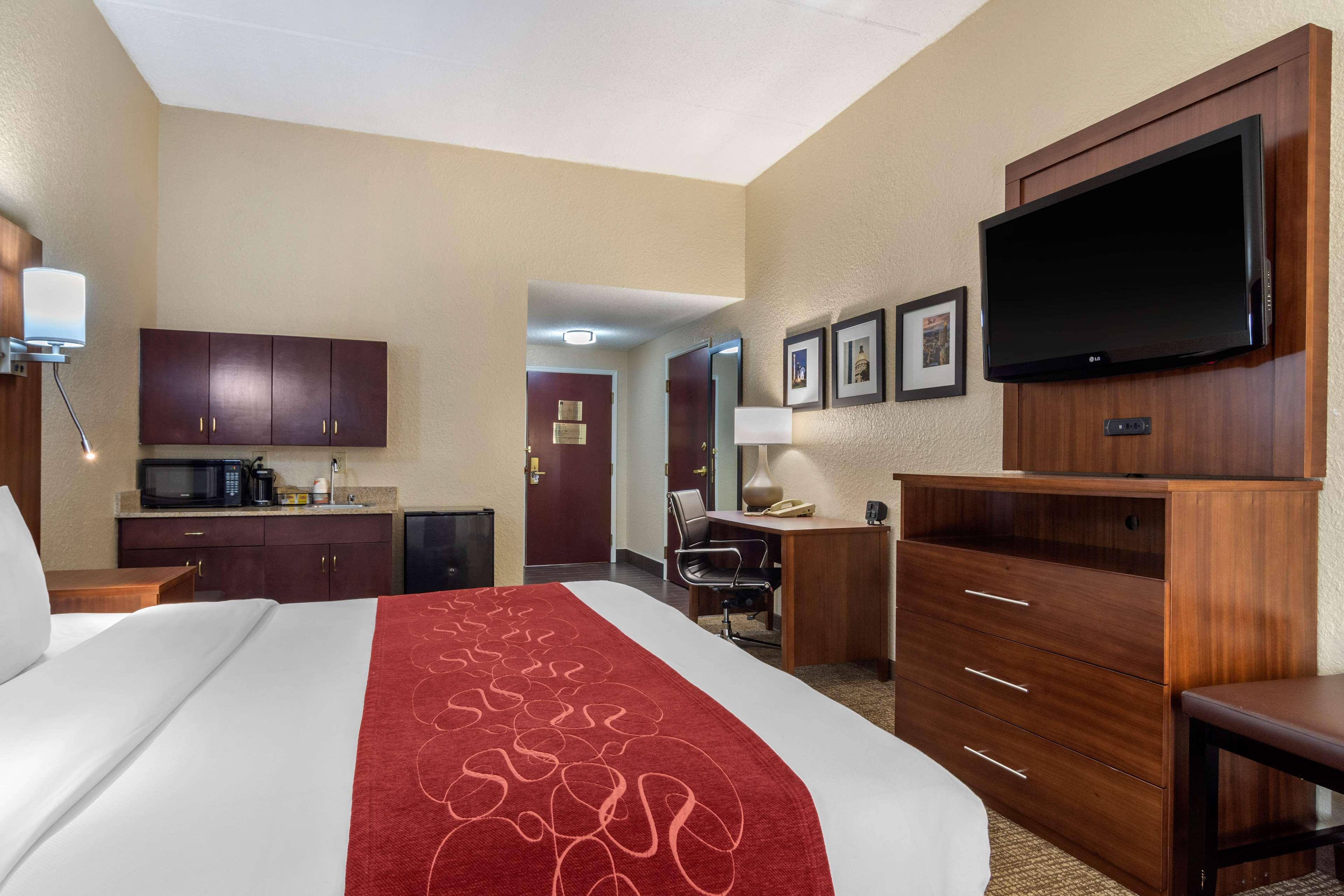 Room, Double Bed