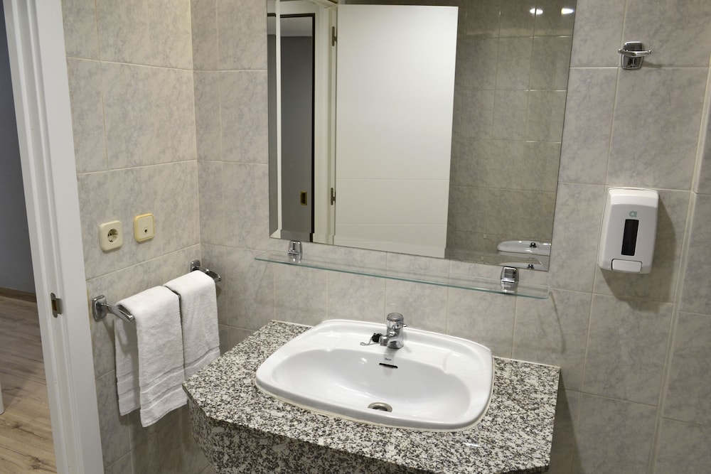 Hotel Alda Sada Marina 42/44