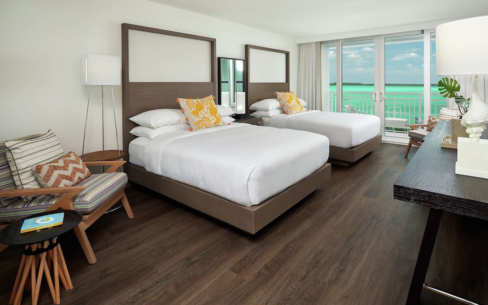 Room, 2 Queen Beds, Water Front, Accessible