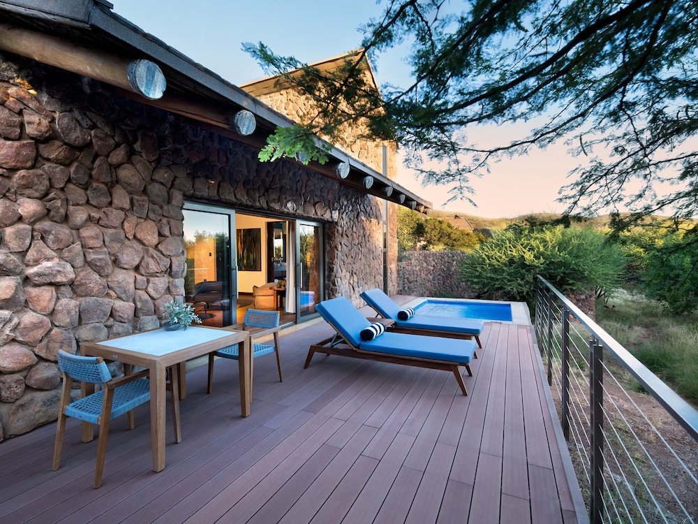 Babohi at Qwabi Private Game Reserve 19/42