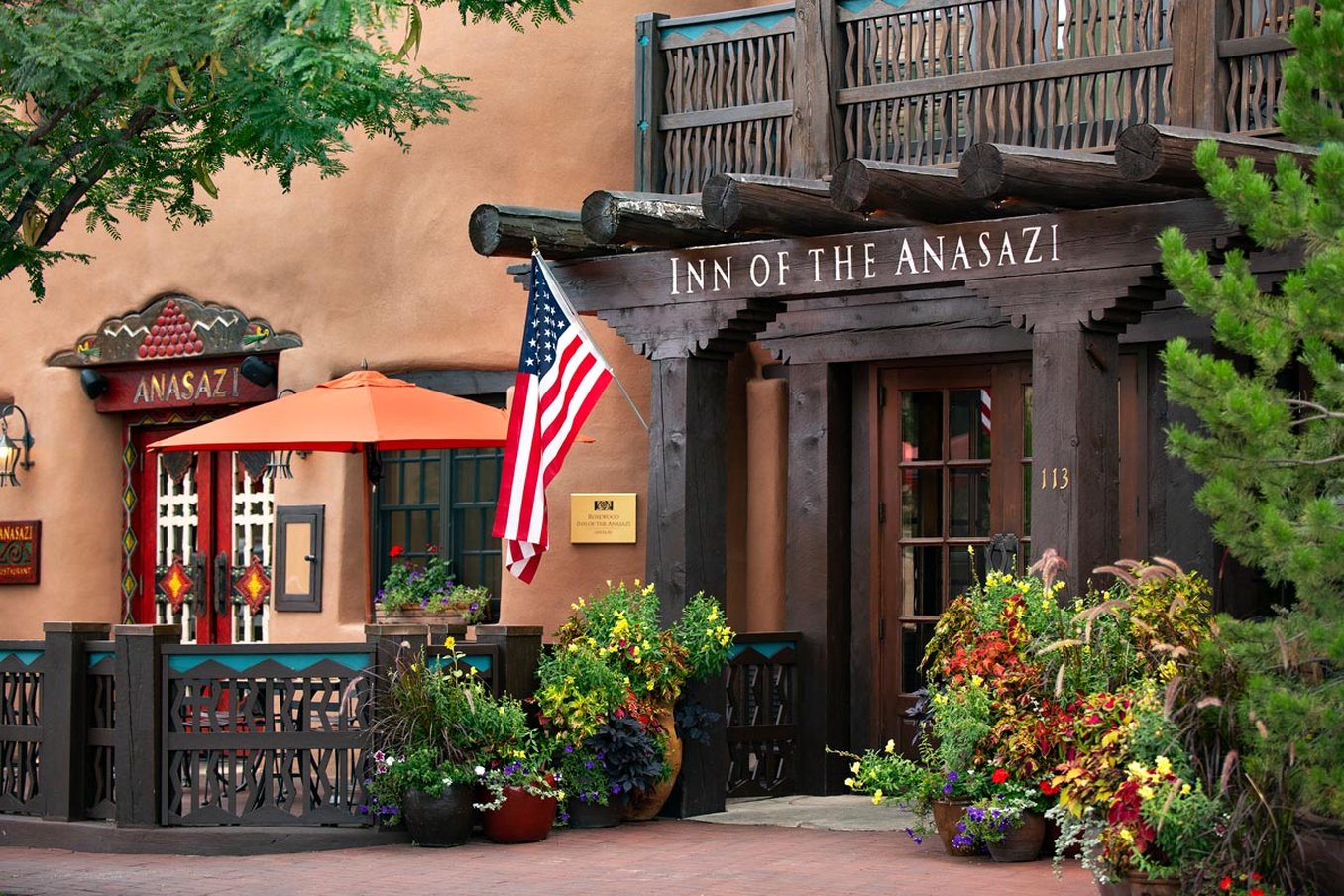 Rosewood Inn of the Anasazi 6/75