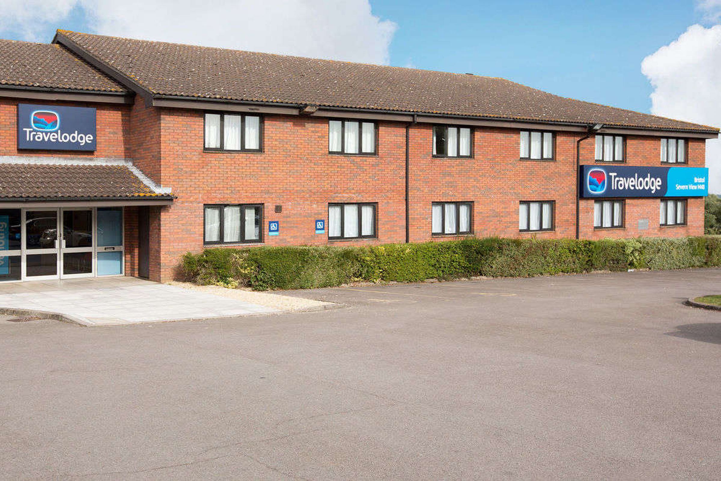 Travelodge Bristol Severn View M48 4/24