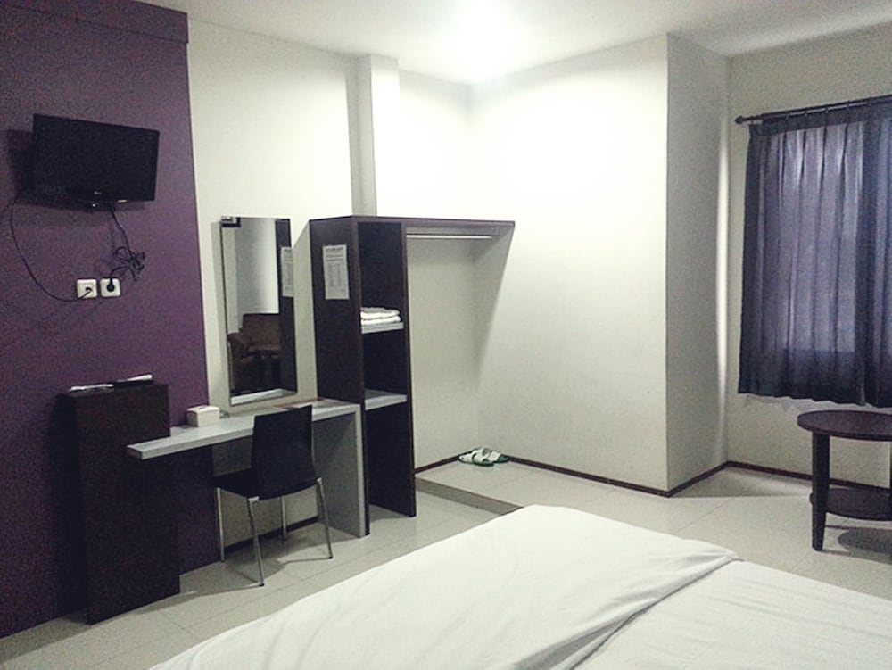 Super OYO Collection O 91409 Hotel Fiducia Otista 153 - 157 5/39