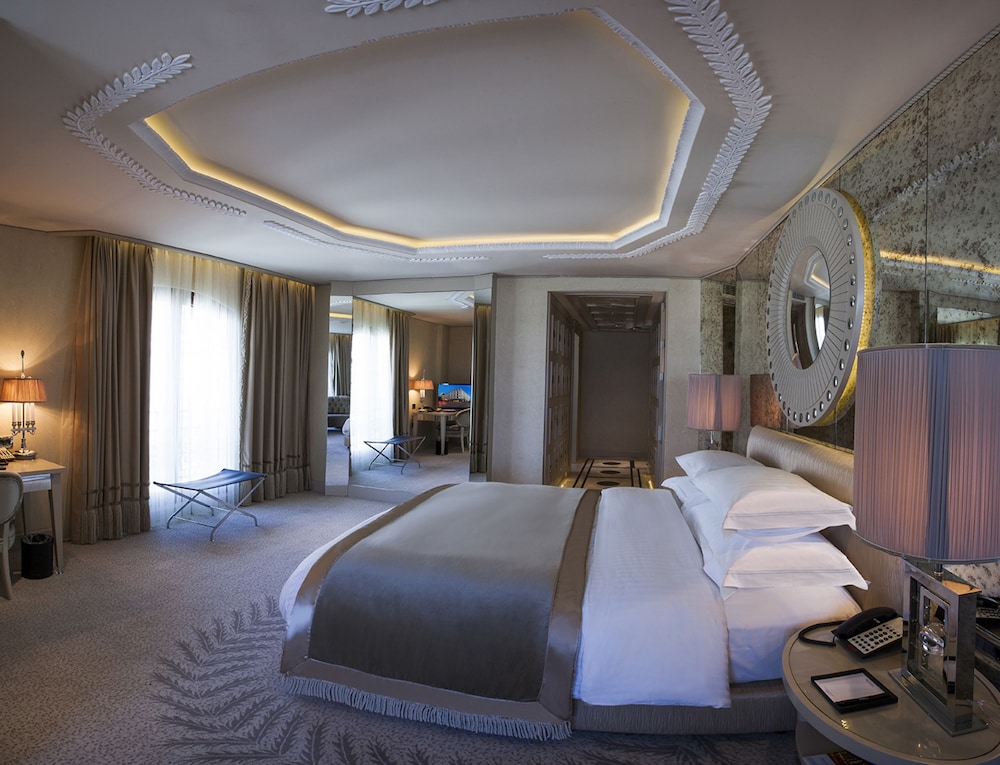 Wyndham Grand Istanbul Kalamis Marina 7/40
