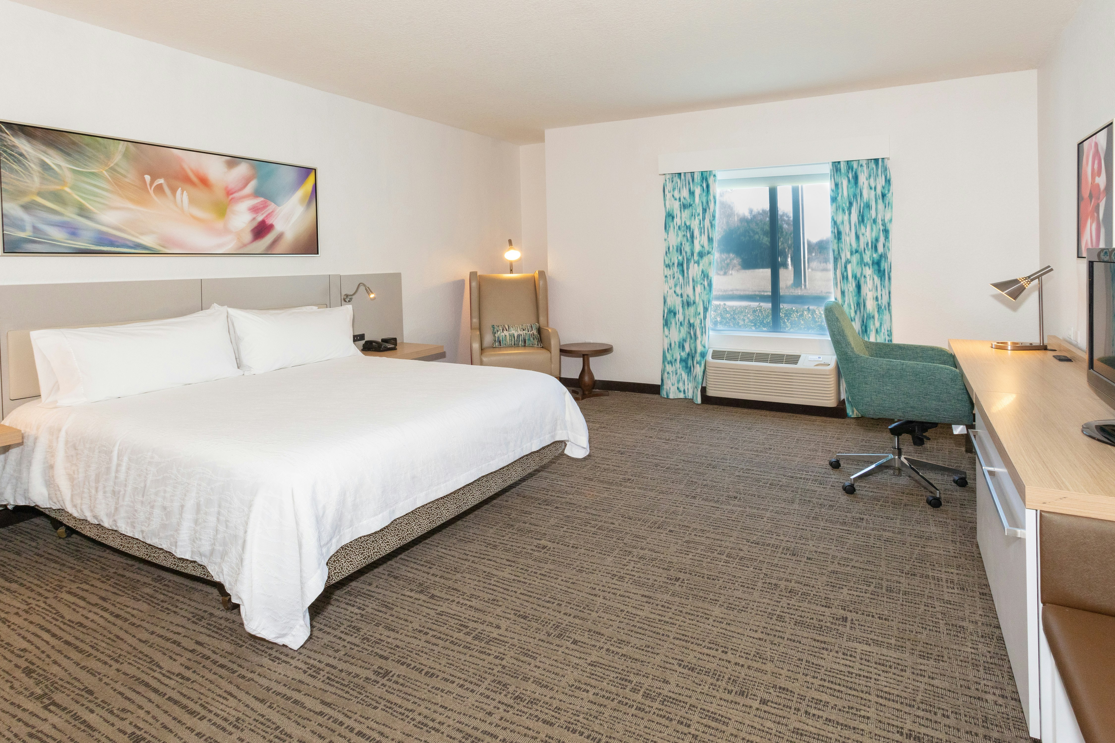 ROOM, KING BED, ACCESSIBLE
