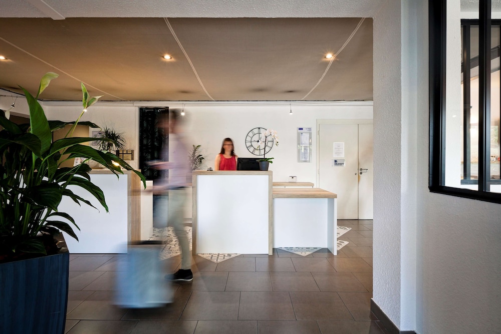lobby
