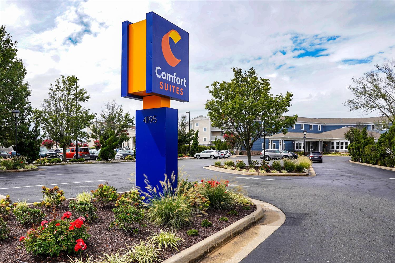 Comfort Suites Chincoteague Island Bayfront Resort 16/25