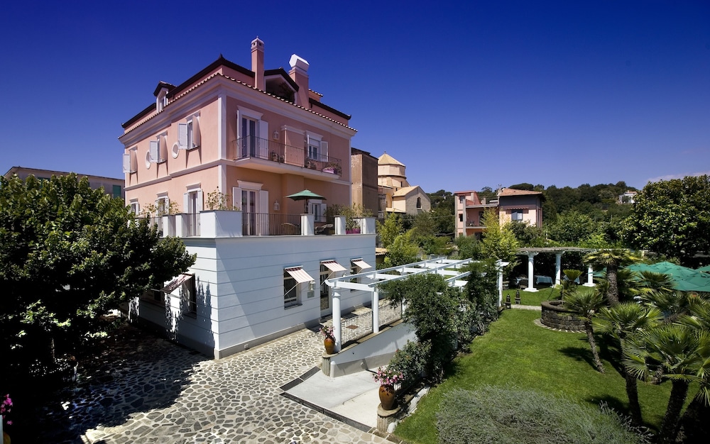Boutique Hotel Ristorante Don Alfonso 1890 46/50