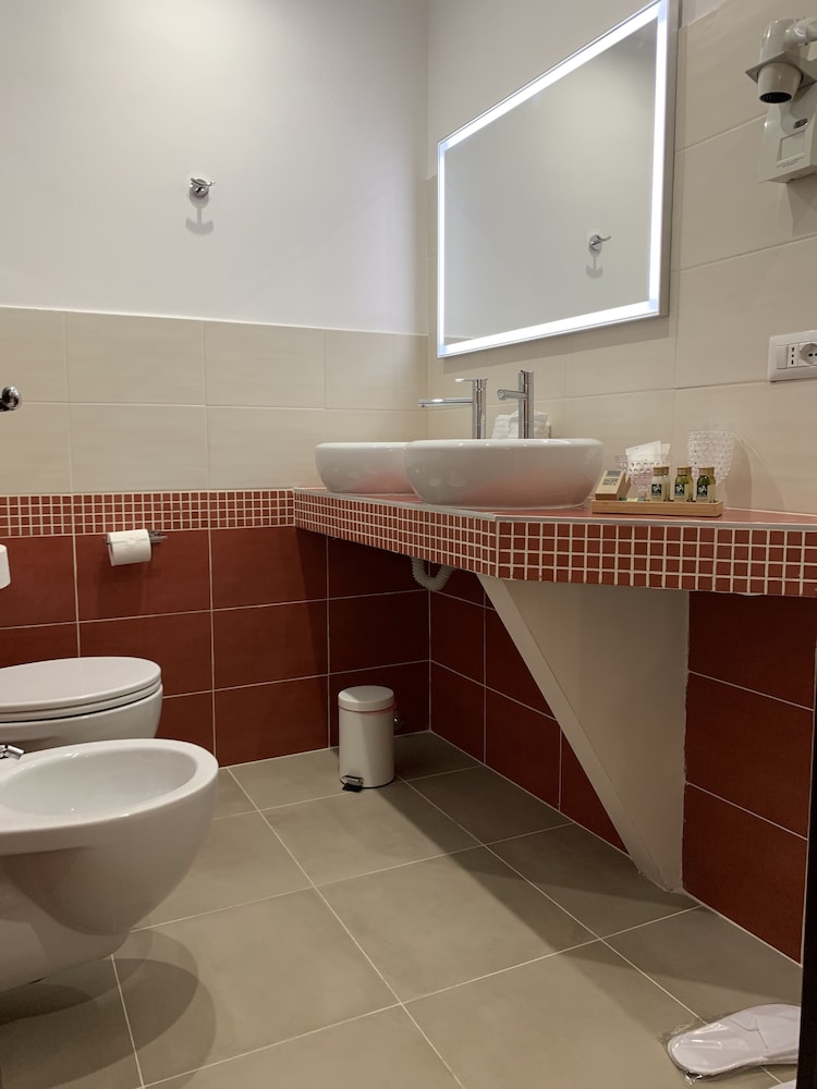 Relais Piazza Del Popolo - Luxury Rooms And Suites 22/61